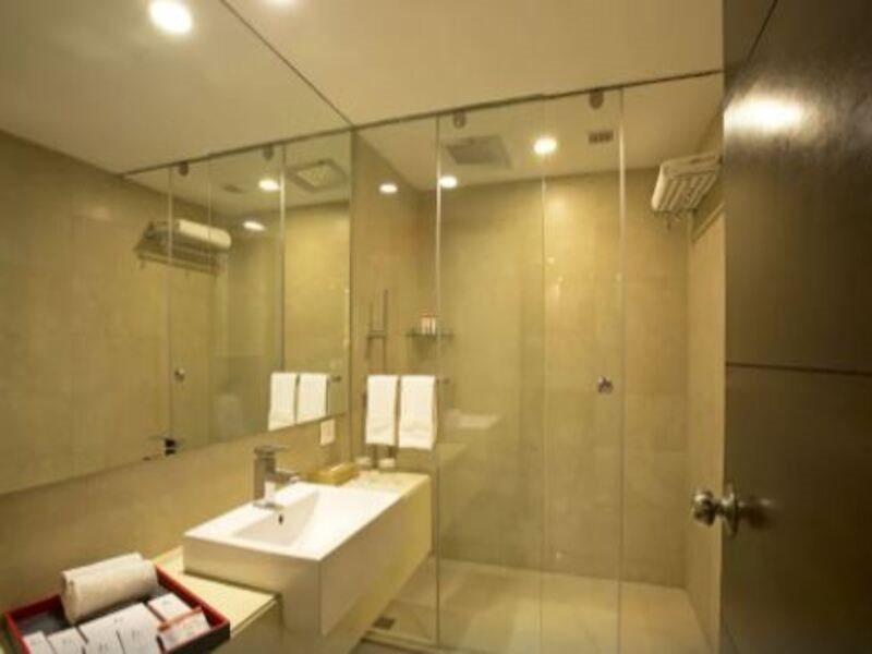 Kings Forth Hotels New Delhi Ngoại thất bức ảnh